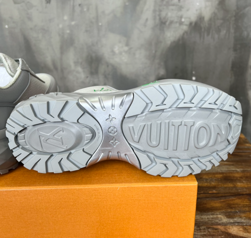 Chloe’s Picks - LOV Men Shoes - 032