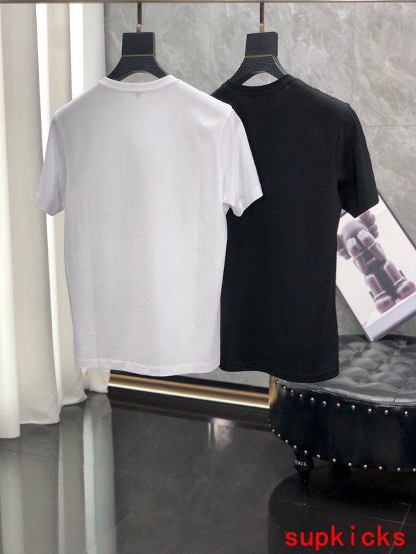 Moncler Luxury Cloth