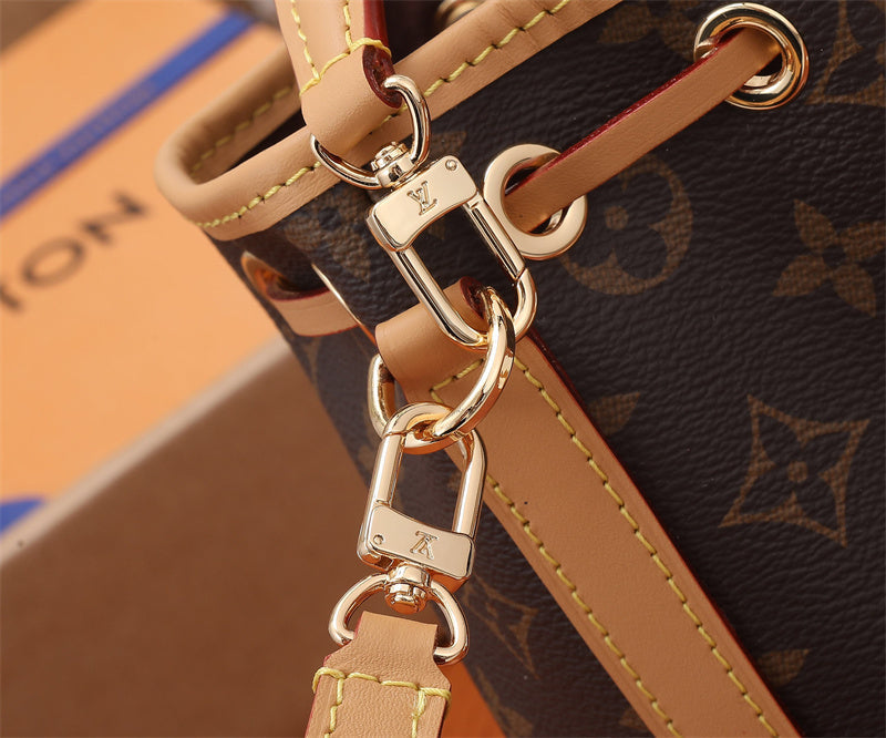 PHA - LOV Bags - 379