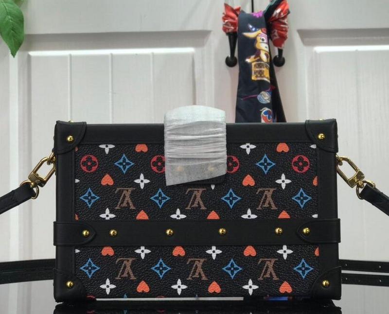 Chloe’s Picks - LOV Bags - 2730