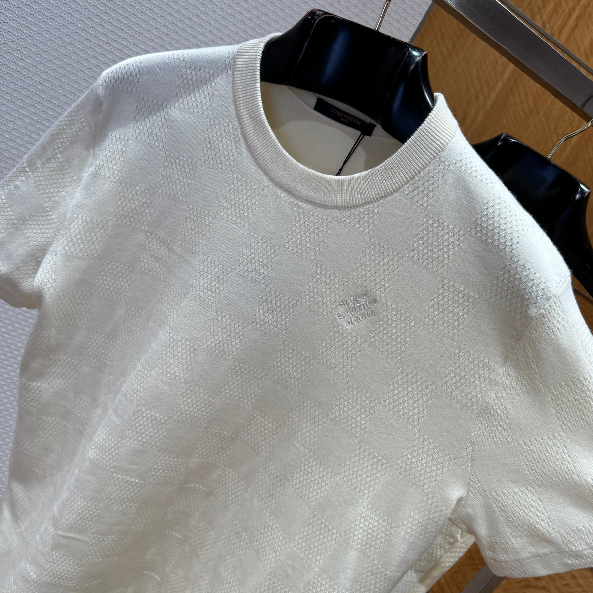 LOU T-SHIRT