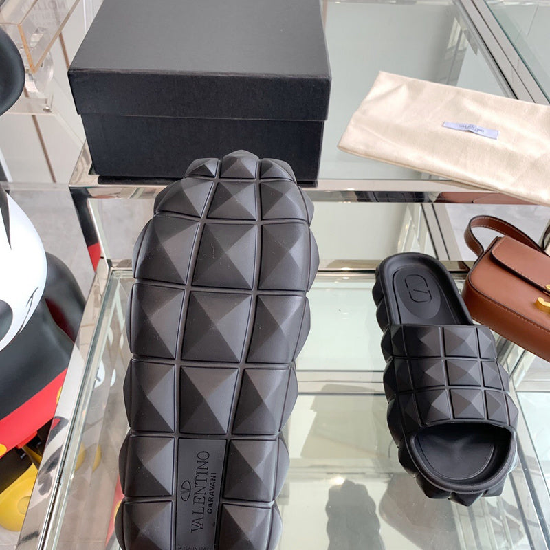 Valentino GARAVANI Luxury Shoes