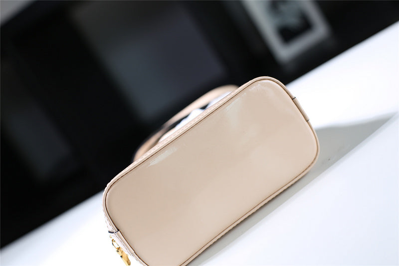 I W Fashion Lu-Vi bags - 8304