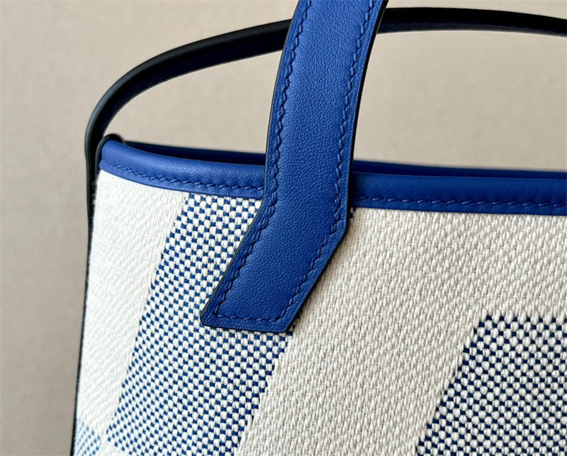 PHA - HMS Bags - 1130