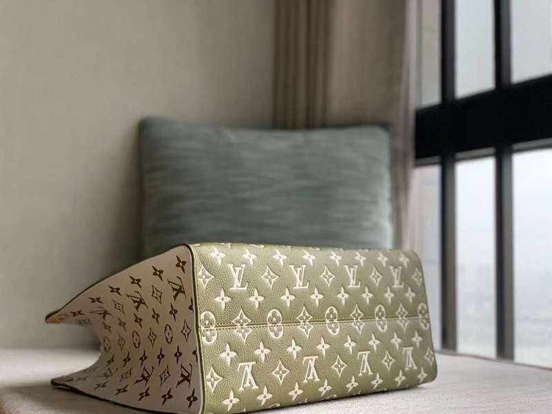 LOV2 Bags - Luxurious Bags  467