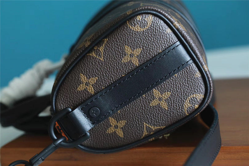 I W Fashion Lu-Vi bags - 11324