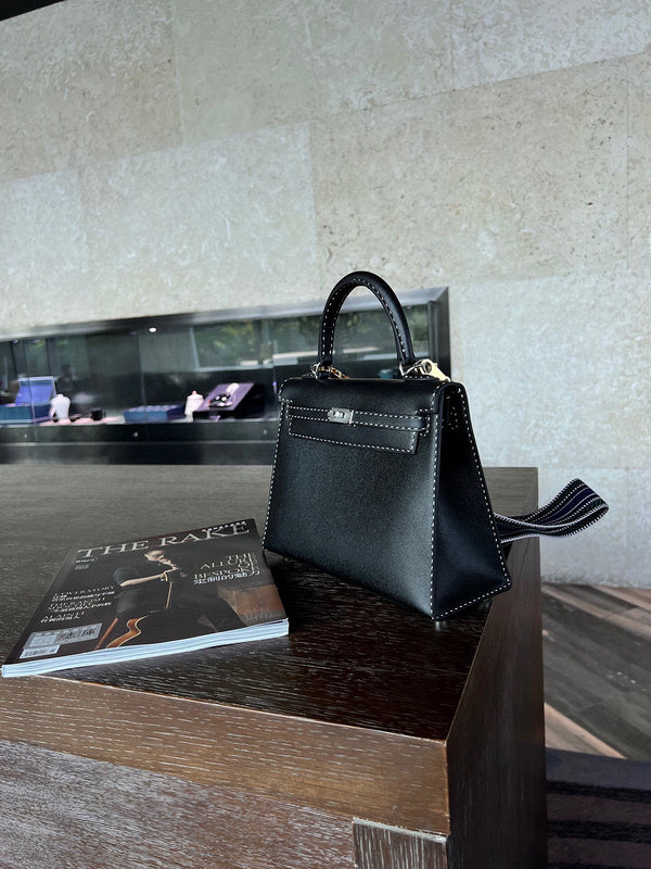 PHA - HMS Bags - 1525