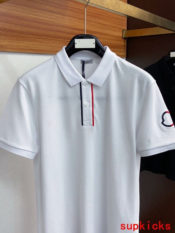 Moncler Luxury Cloth