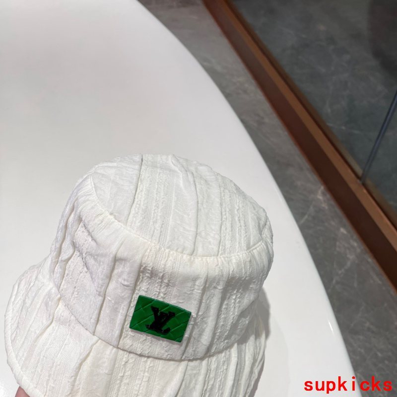 Louis Vuitton Luxury Cap