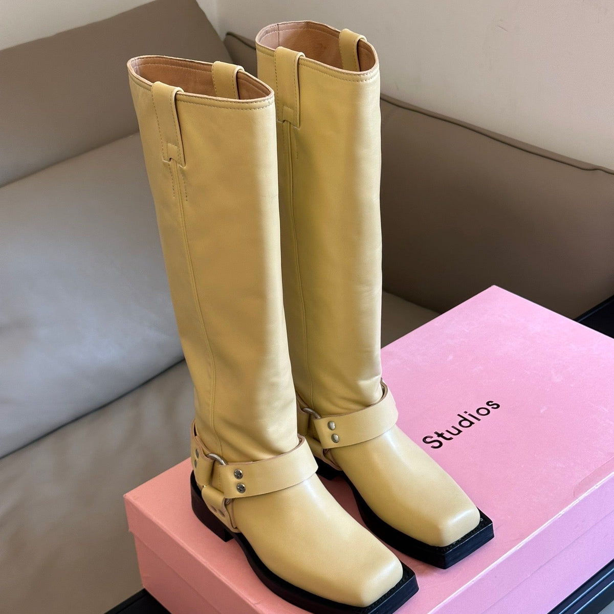 ACNE BOOTS