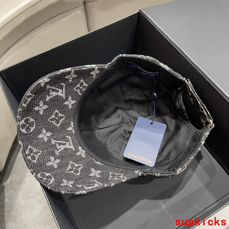 Louis Vuitton Luxury Cap