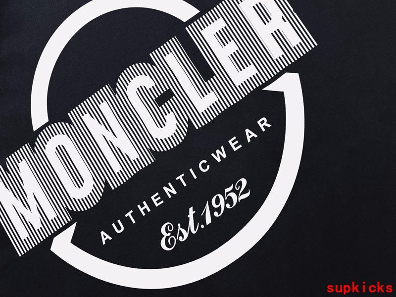 Moncler Luxury Cloth
