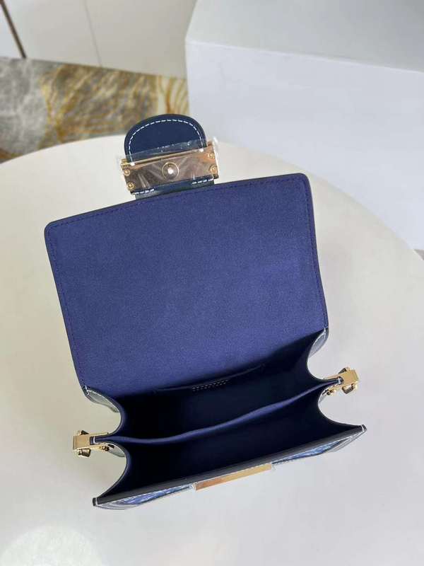 LOV2 Bags - Luxurious Bags  692