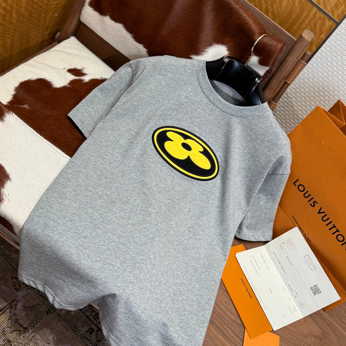 LOU T-SHIRT