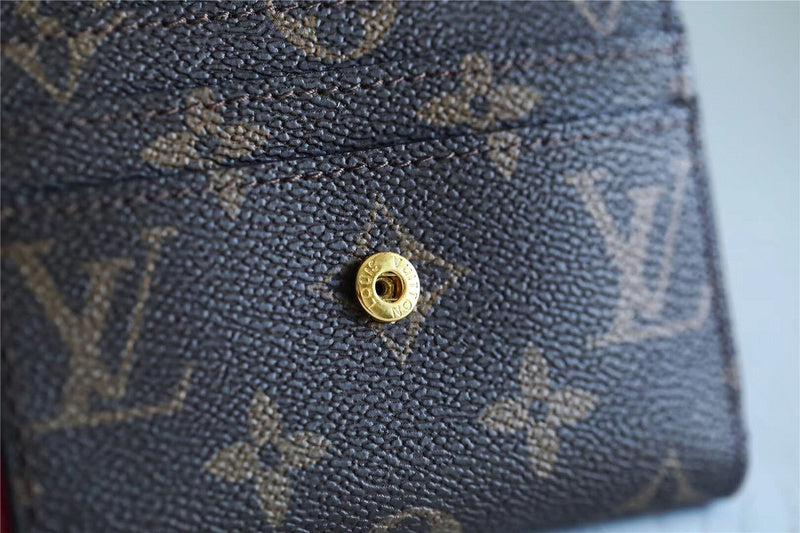 I W Fashion Lu-Vi bags - 9234