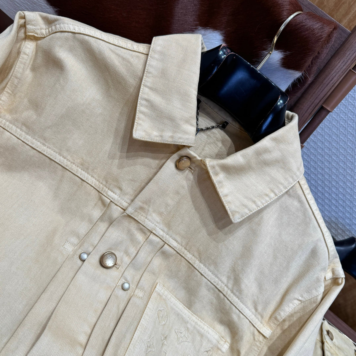 LOU DENIM JACKET