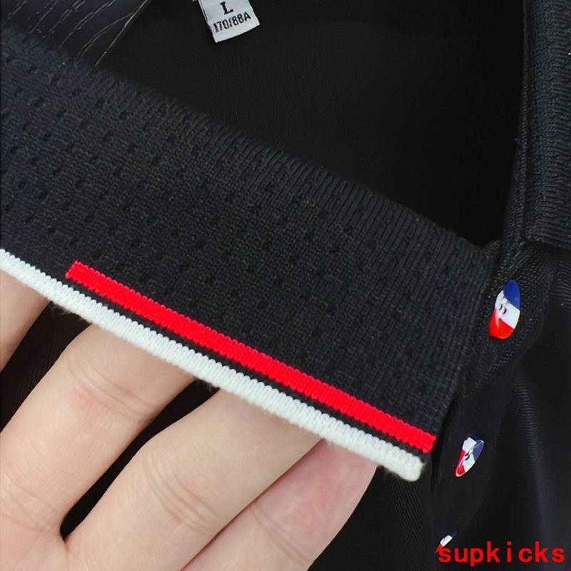 Moncler Luxury Cloth