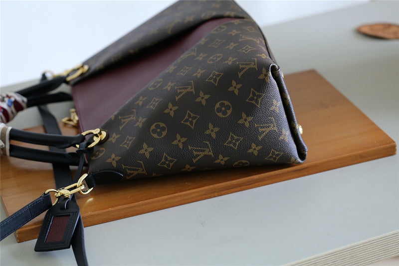 I W Fashion Lu-Vi bags - 8015
