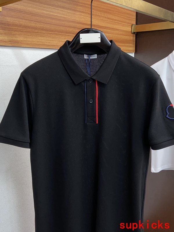 Moncler Luxury Cloth