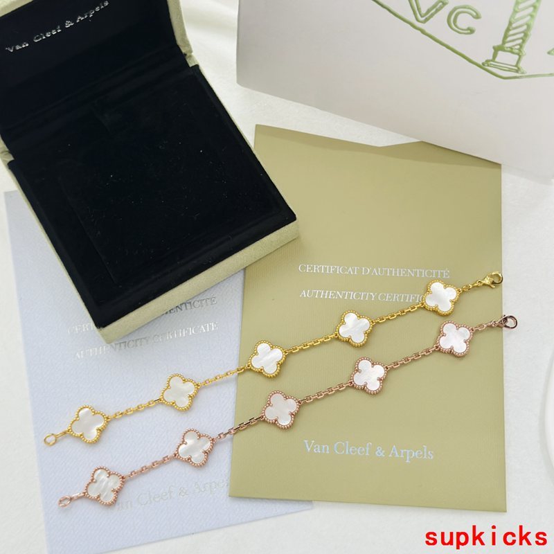 Van Cleef & Arples Jewelry