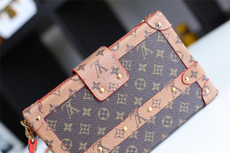 I W Fashion Lu-Vi bags - 8220