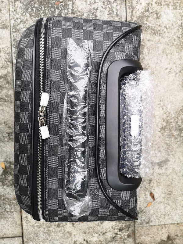 I W Fashion Lu-Vi bags - 11379