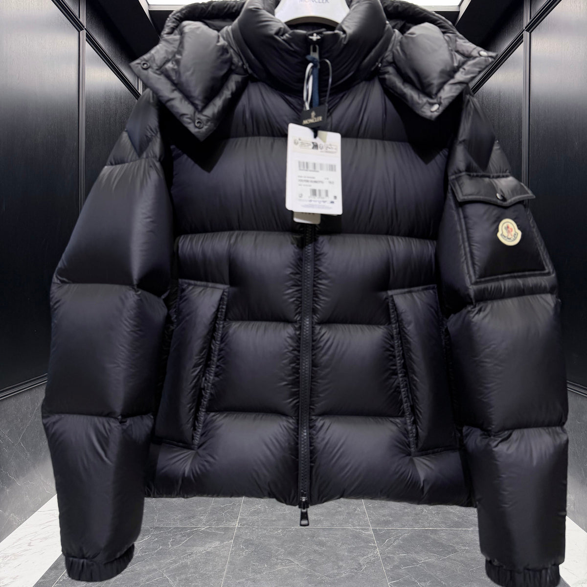 MONC COUYERE JACKET
