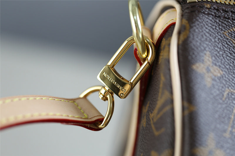 I W Fashion Lu-Vi bags - 8188