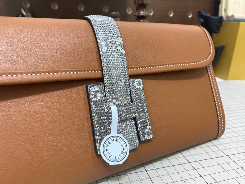 PHA - HMS Bags - 1738