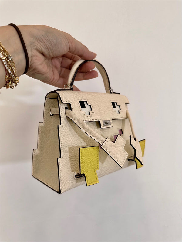 PHA - HMS Bags - 736