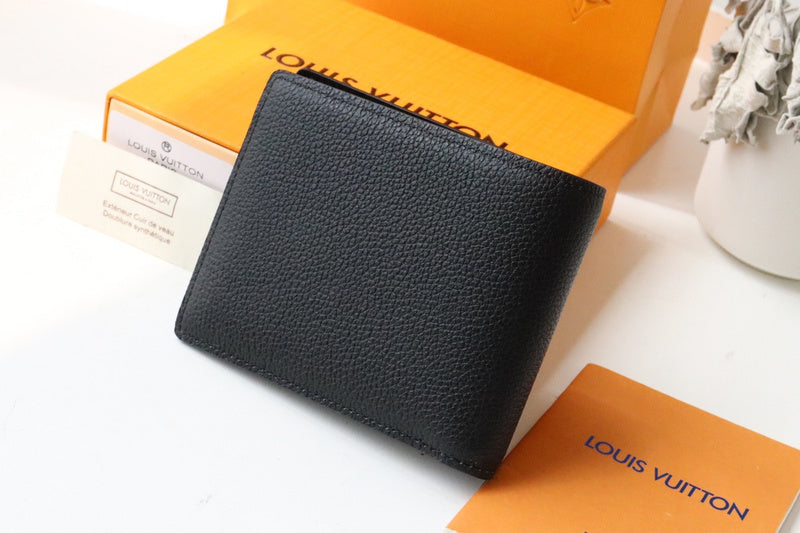 I W Fashion Lu-Vi bags - 17598