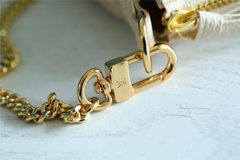 I W Fashion Lu-Vi bags - 8835