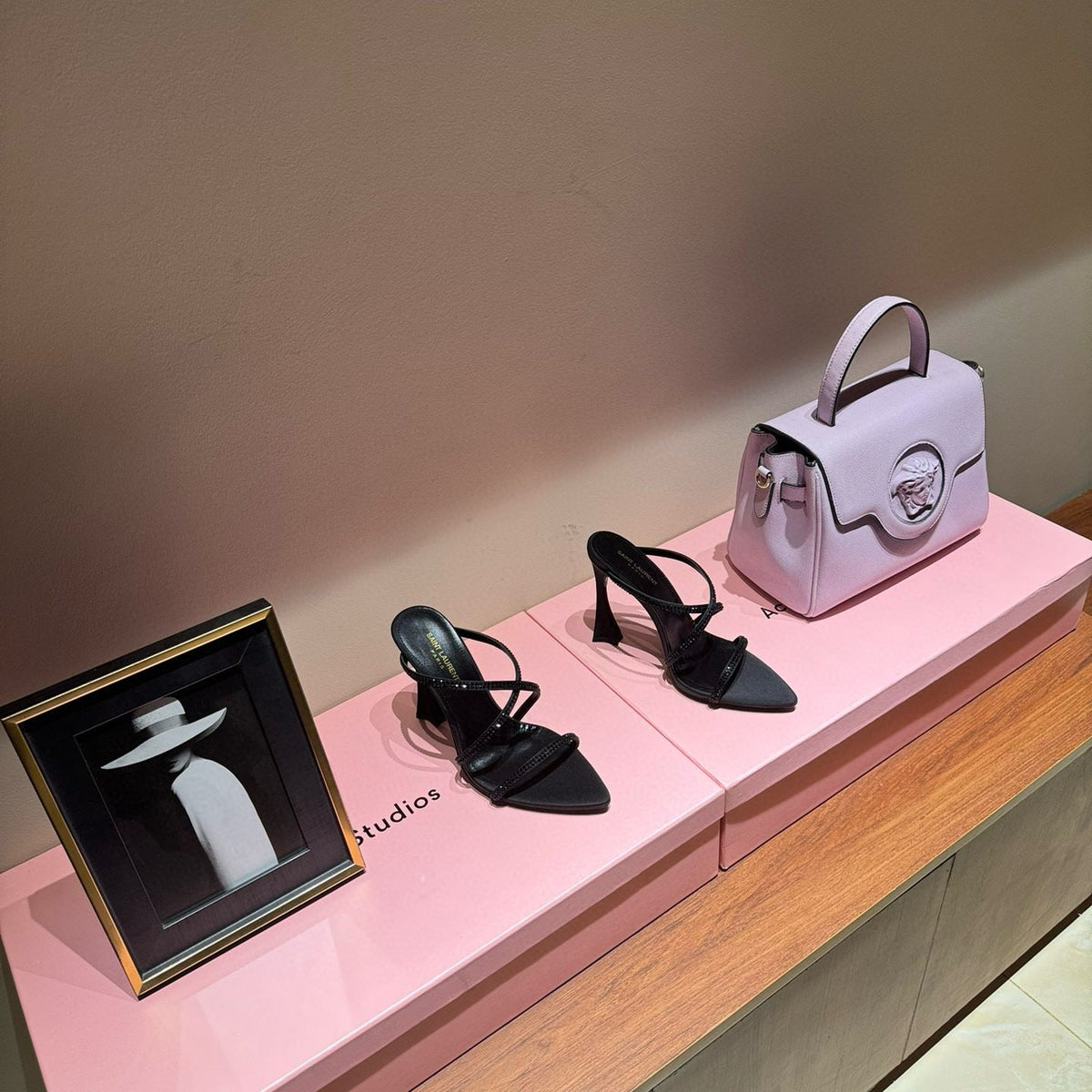 SL HEELS