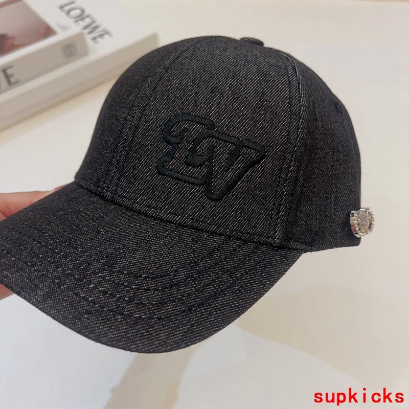 Louis Vuitton Luxury Cap