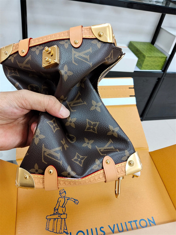 PHA - LOV Bags - 427