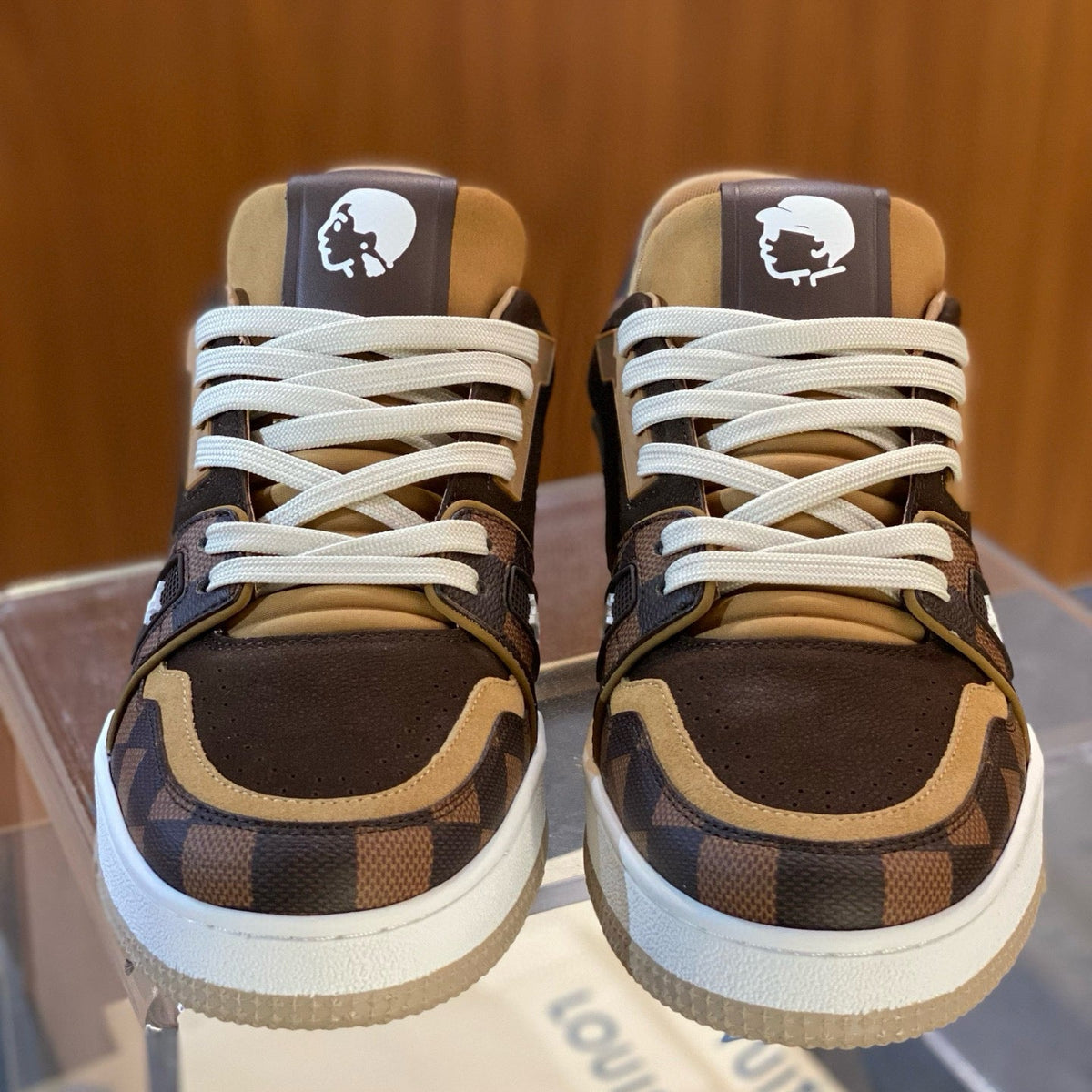LOU TRAINERS
