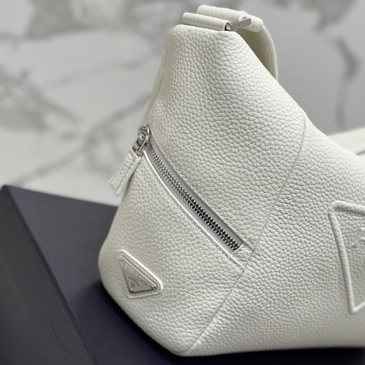 PD LEATHER BAG WITH SHOULDER STRAP