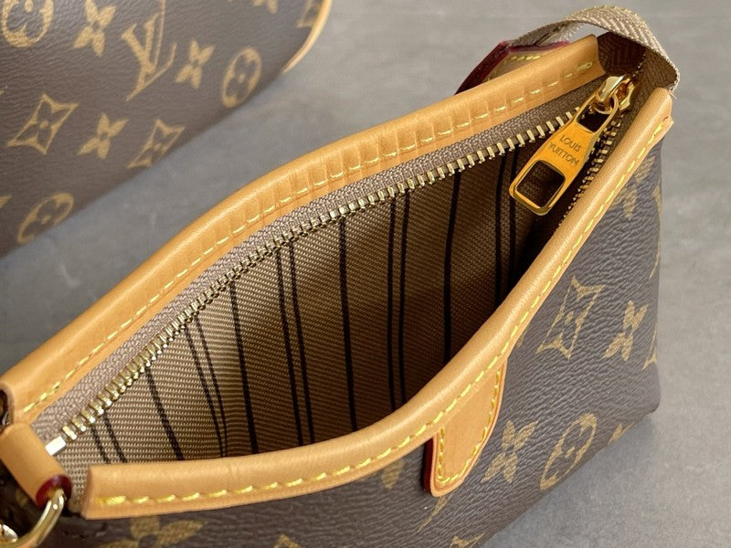 I W Fashion Lu-Vi bags - 17220