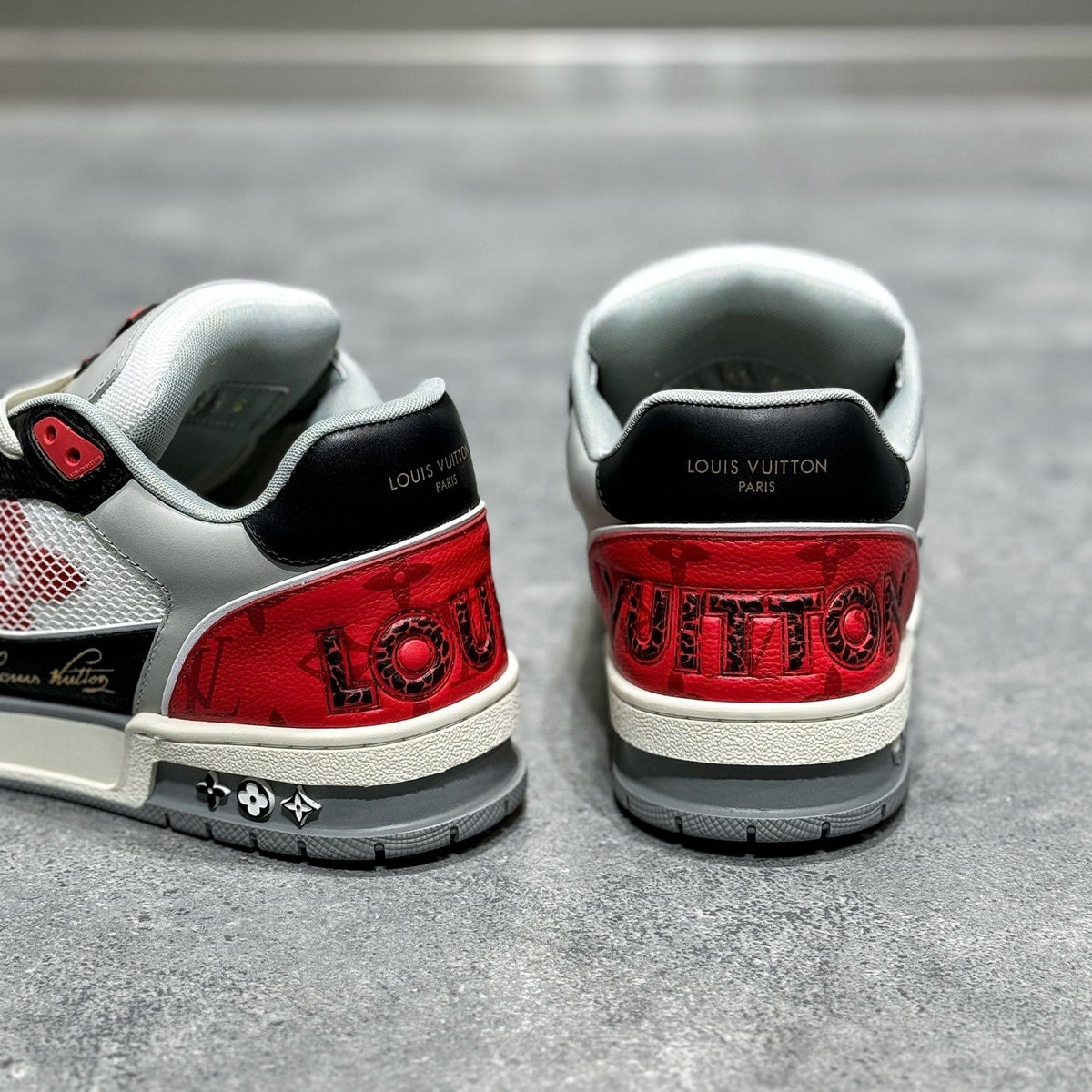 LOU TRAINERS