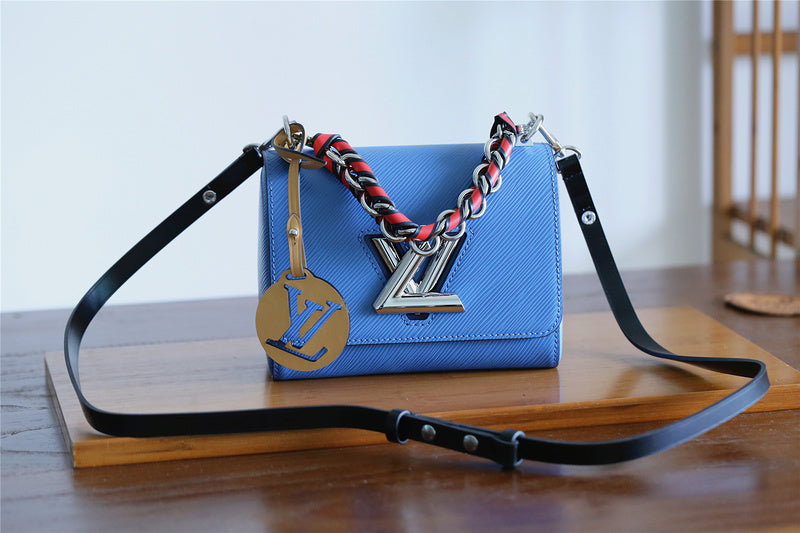 I W Fashion Lu-Vi bags - 8487