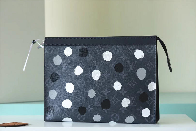 I W Fashion Lu-Vi bags - 8809