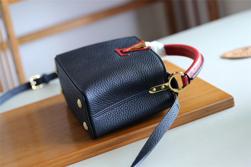 I W Fashion Lu-Vi bags - 8347