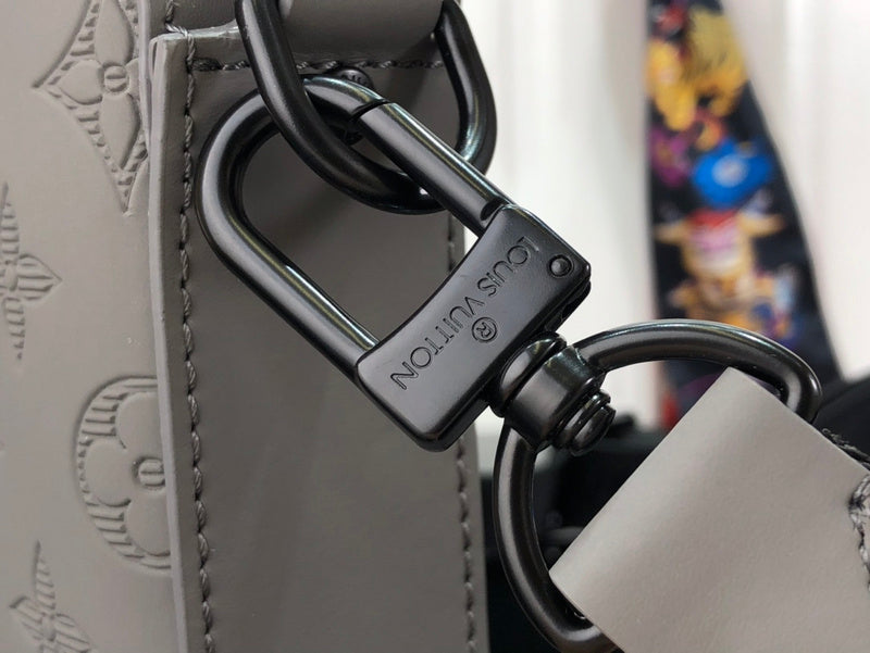 I W Fashion Lu-Vi Bags - 16917