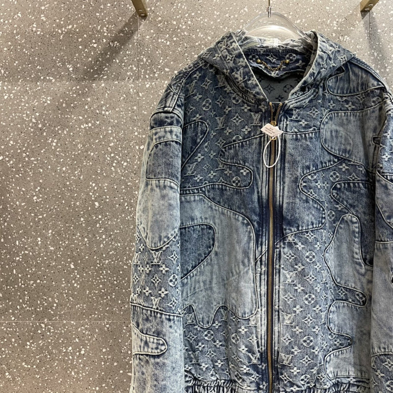Louis Vuittion Luxury Clothes