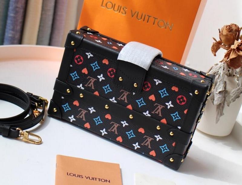 Chloe’s Picks - LOV Bags - 2665