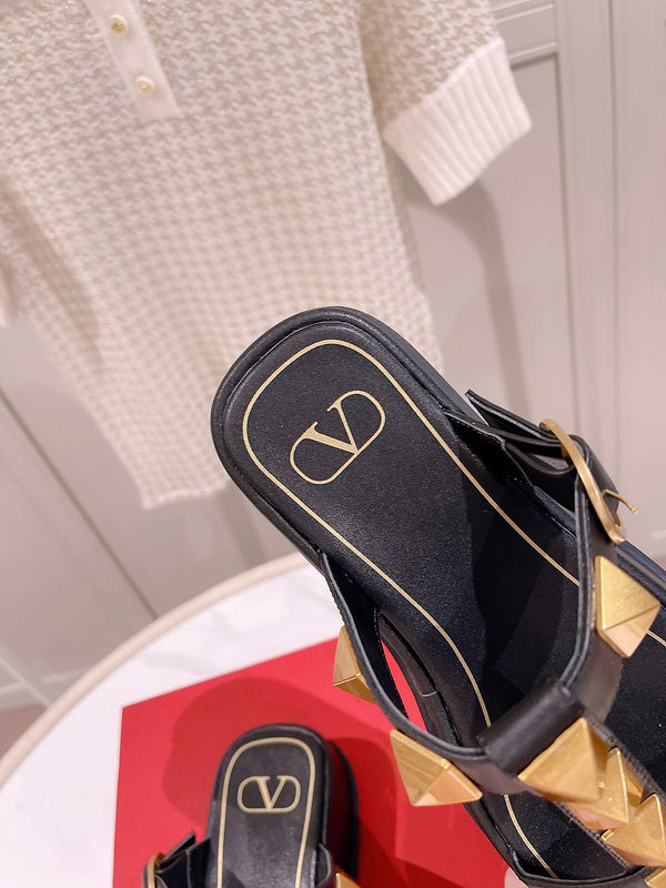 Valentino GARAVANI Luxury Shoes