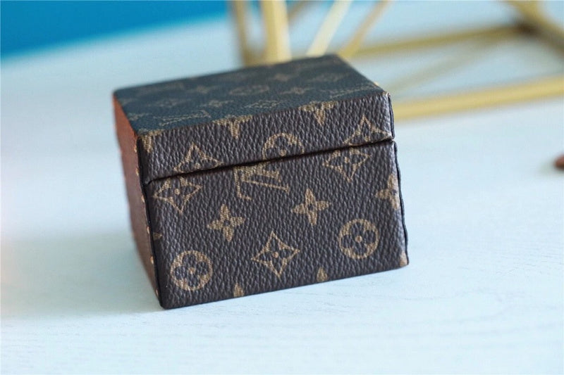 I W Fashion Lu-Vi bags - 9525
