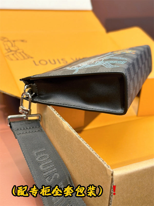 PHA - LOV Bags - 039
