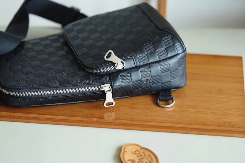 I W Fashion Lu-Vi bags - 10233