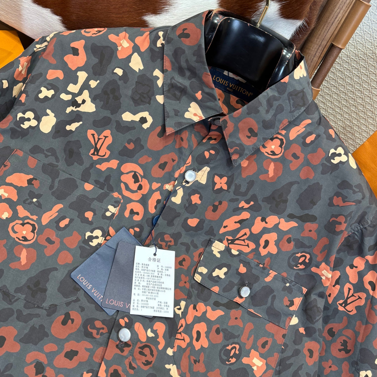 LOU SHIRT